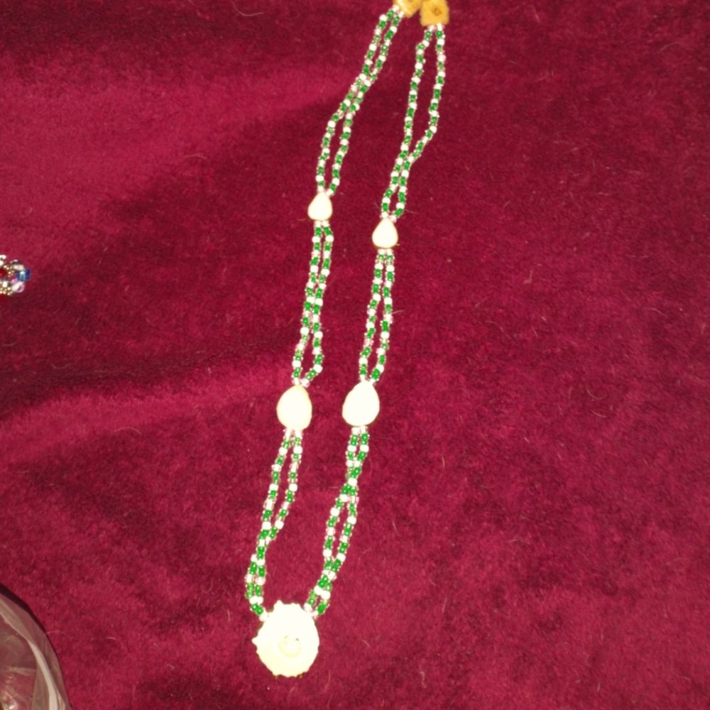 Native Necklace - image 3